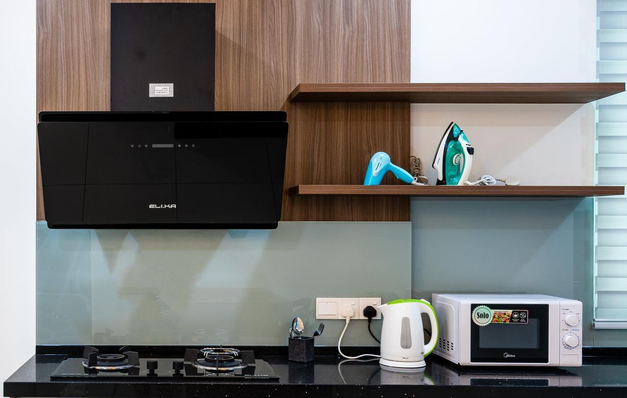 Southwest Designer Suite By D Imperio Homestay Penang バヤンレパス エクステリア 写真
