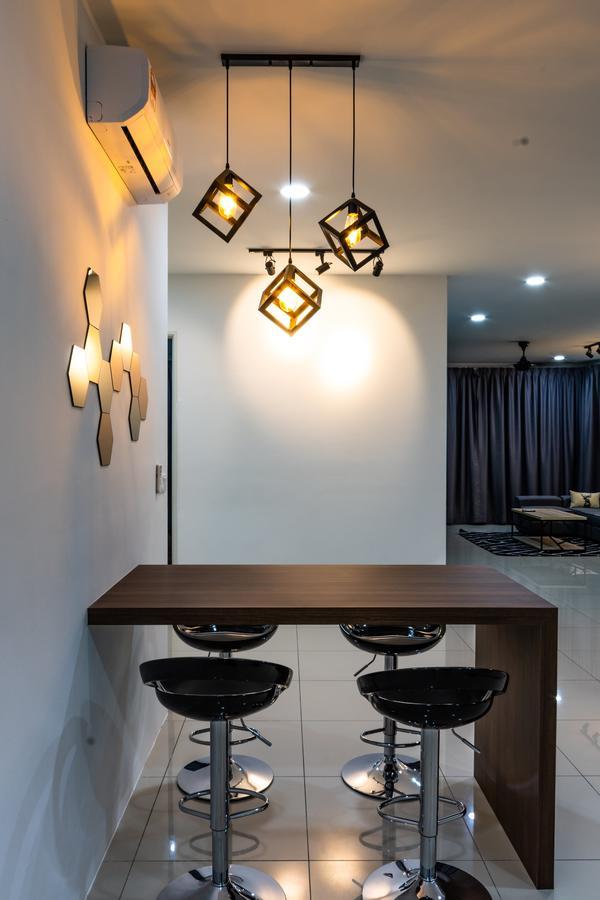 Southwest Designer Suite By D Imperio Homestay Penang バヤンレパス エクステリア 写真